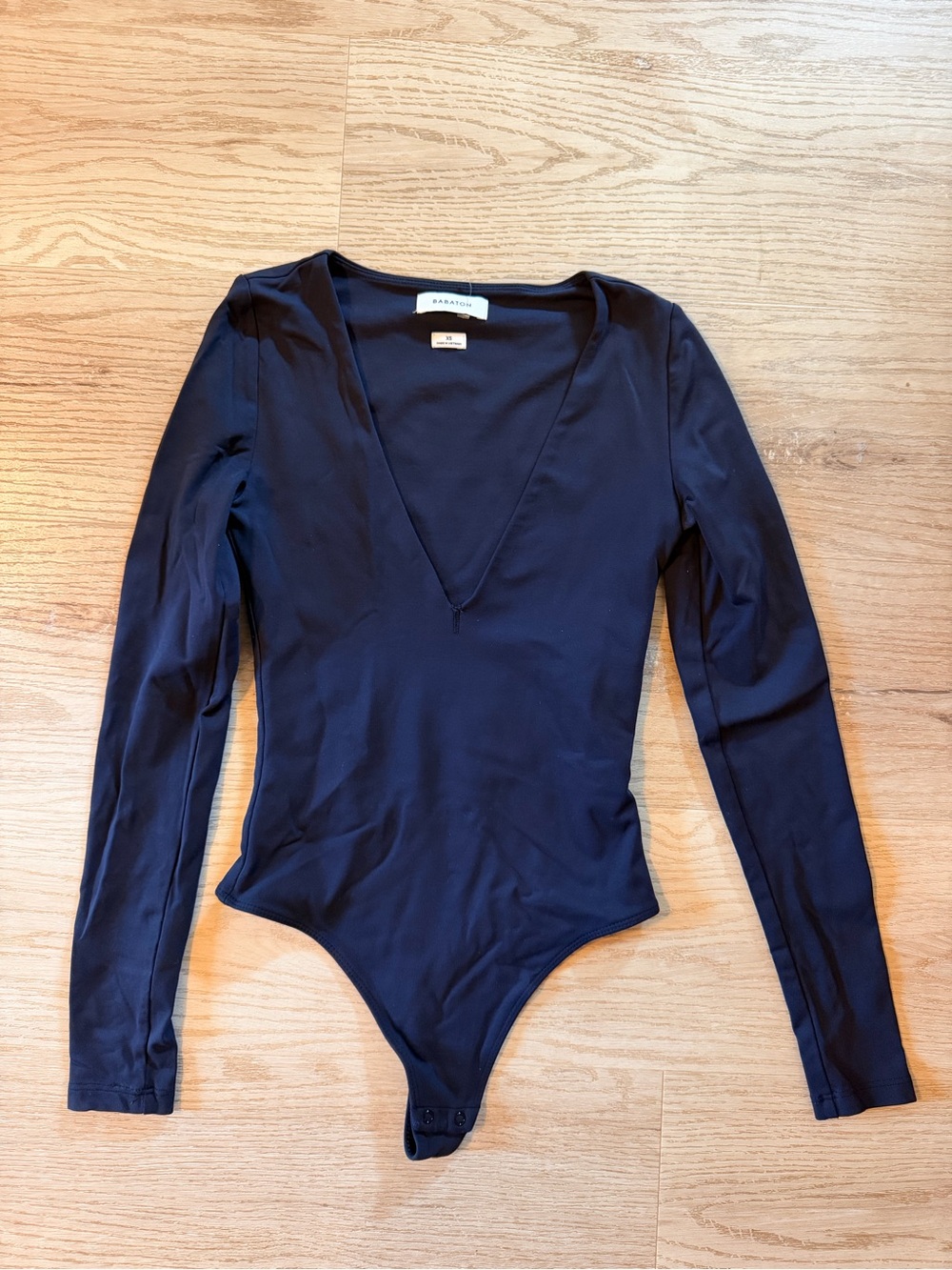 Babaton Countour Black Deep V Long Sleeve Bodysuit